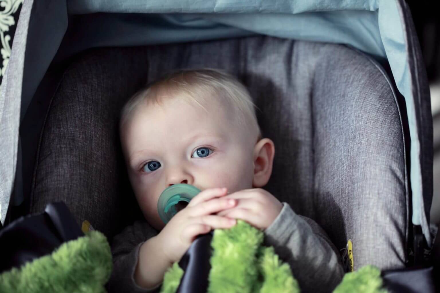 When to take away a pacifier How pacifiers effect your child’s teeth